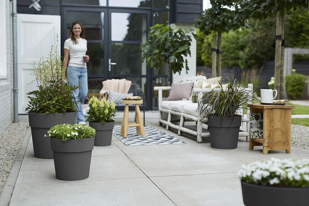 Bloempot Elho Vibia Straight Rond 47cm - Antraciet 4 Bloempot Elho Vibia Straight Rond 47cm - Antraciet - Afbeelding 2